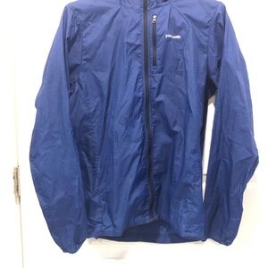 Men’s Patagonia Houdini packable jacket